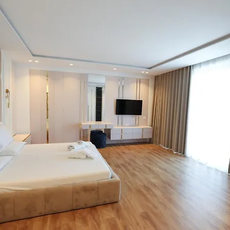 Palmera Prive * Sarandë