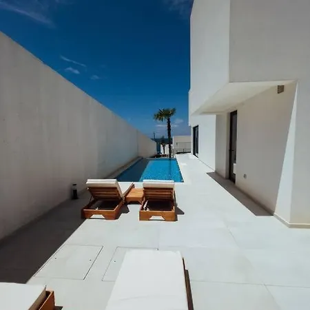 Villa Palmera Prive Sarande
