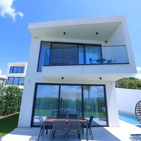 Villa Palmera Prive *